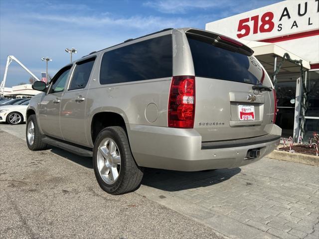 used 2009 Chevrolet Suburban car, priced at $7,899