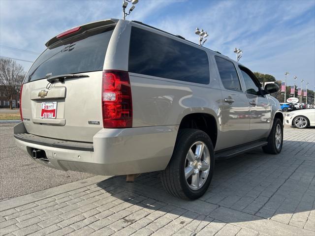 used 2009 Chevrolet Suburban car, priced at $7,899