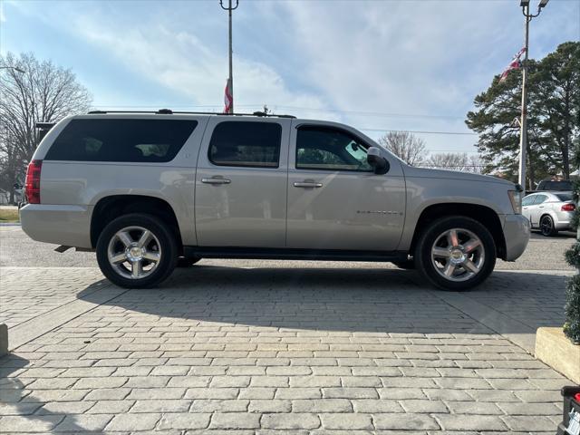 used 2009 Chevrolet Suburban car, priced at $7,899