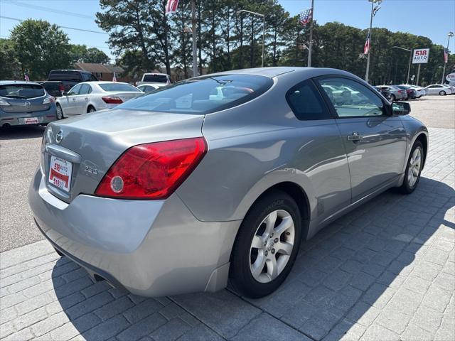 used 2009 Nissan Altima car, priced at $6,500
