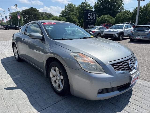 used 2009 Nissan Altima car, priced at $6,500