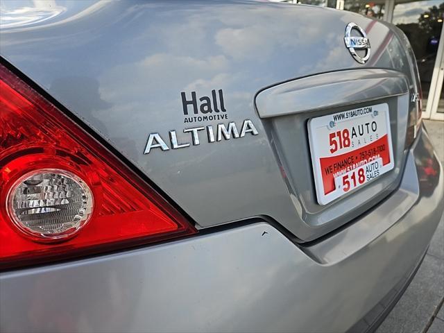 used 2009 Nissan Altima car, priced at $6,500