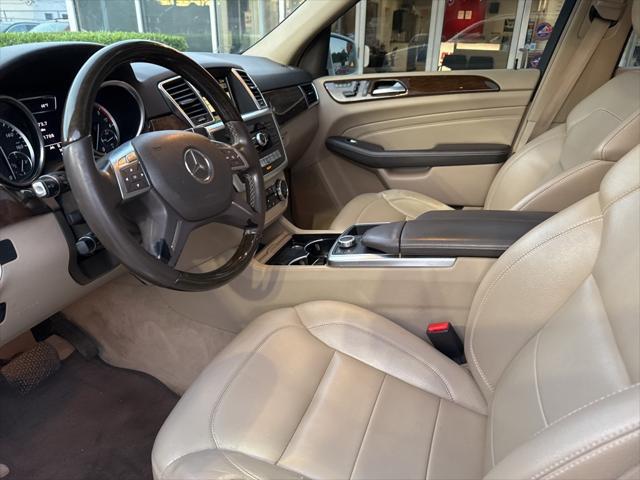 used 2012 Mercedes-Benz M-Class car, priced at $10,500