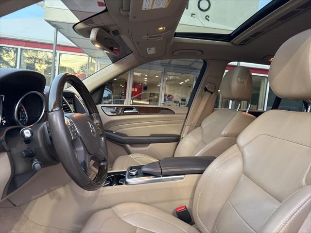 used 2012 Mercedes-Benz M-Class car, priced at $10,500