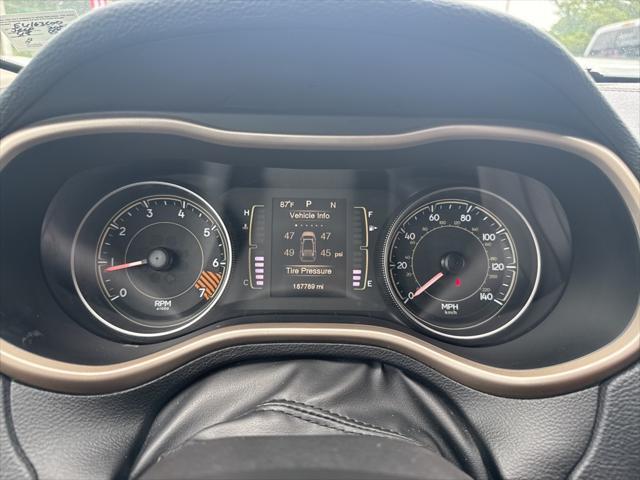 used 2014 Jeep Cherokee car, priced at $5,999