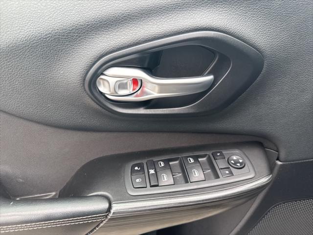 used 2014 Jeep Cherokee car, priced at $5,999