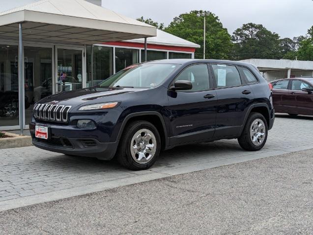 used 2014 Jeep Cherokee car, priced at $5,000