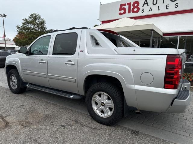 used 2011 Chevrolet Avalanche car, priced at $10,875