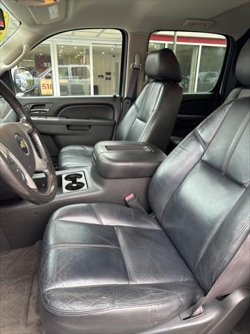 used 2011 Chevrolet Avalanche car, priced at $10,875