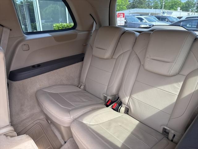 used 2014 Mercedes-Benz GL-Class car, priced at $9,999
