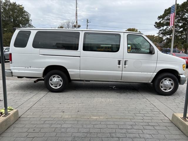 used 2000 Ford E350 Super Duty car, priced at $10,999