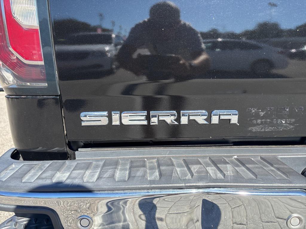 used 2018 GMC Sierra 1500 car, priced at $24,999