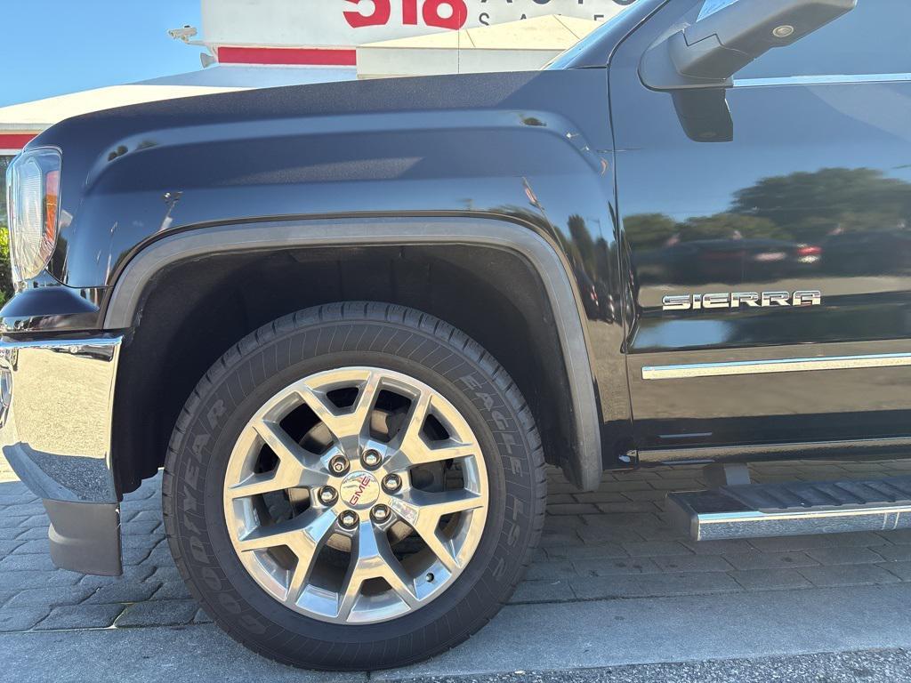 used 2018 GMC Sierra 1500 car, priced at $24,999