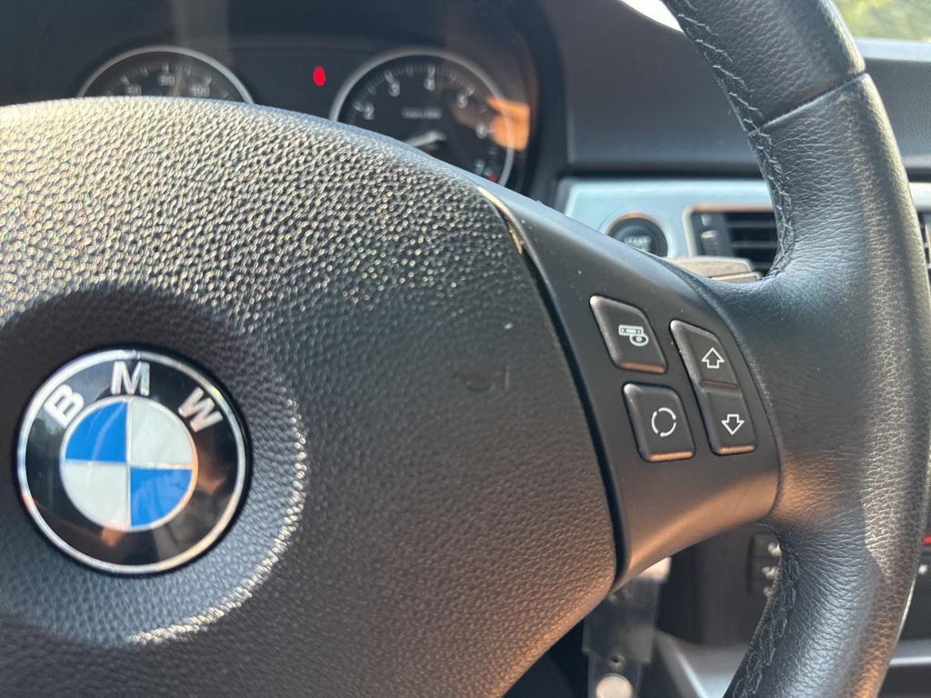 used 2009 BMW 328 car, priced at $5,399