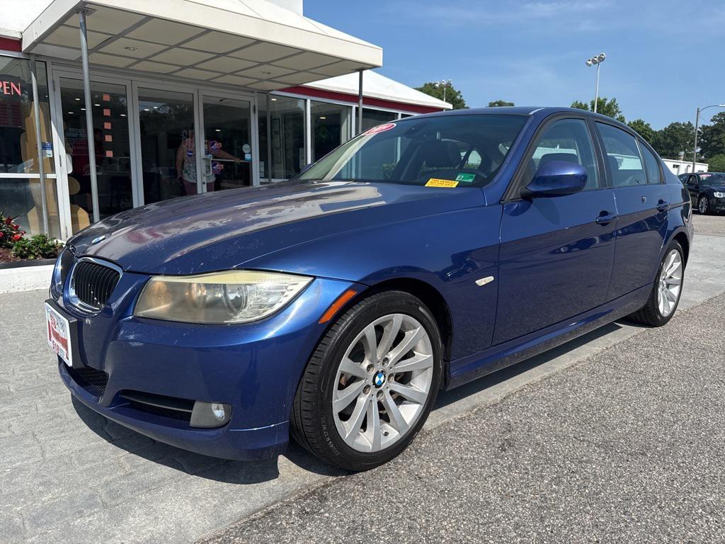 used 2009 BMW 328 car, priced at $5,399