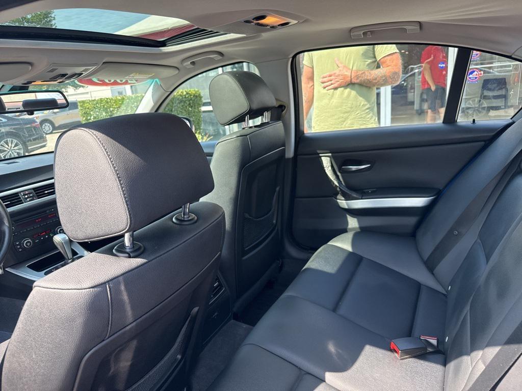 used 2009 BMW 328 car, priced at $5,399