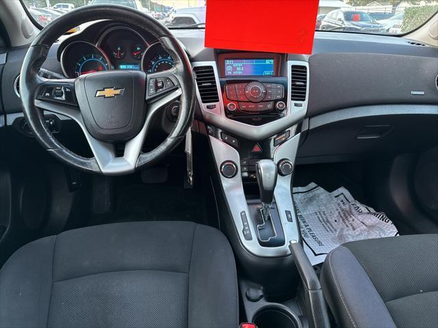 used 2014 Chevrolet Cruze car, priced at $6,500