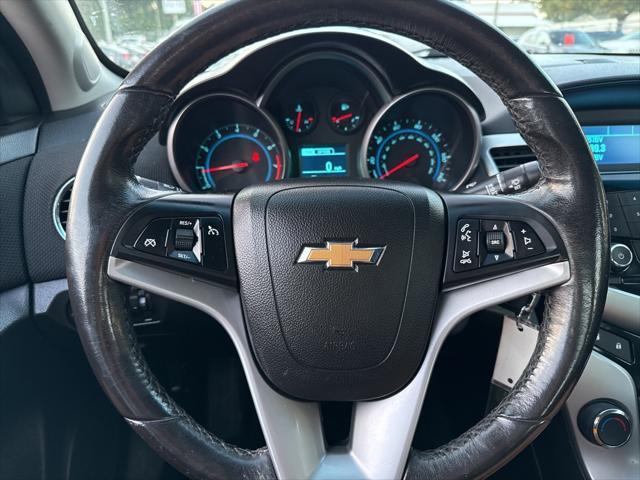 used 2014 Chevrolet Cruze car, priced at $6,500