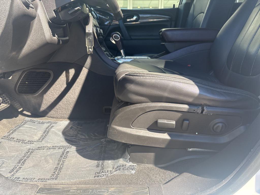 used 2016 Buick Enclave car, priced at $9,999