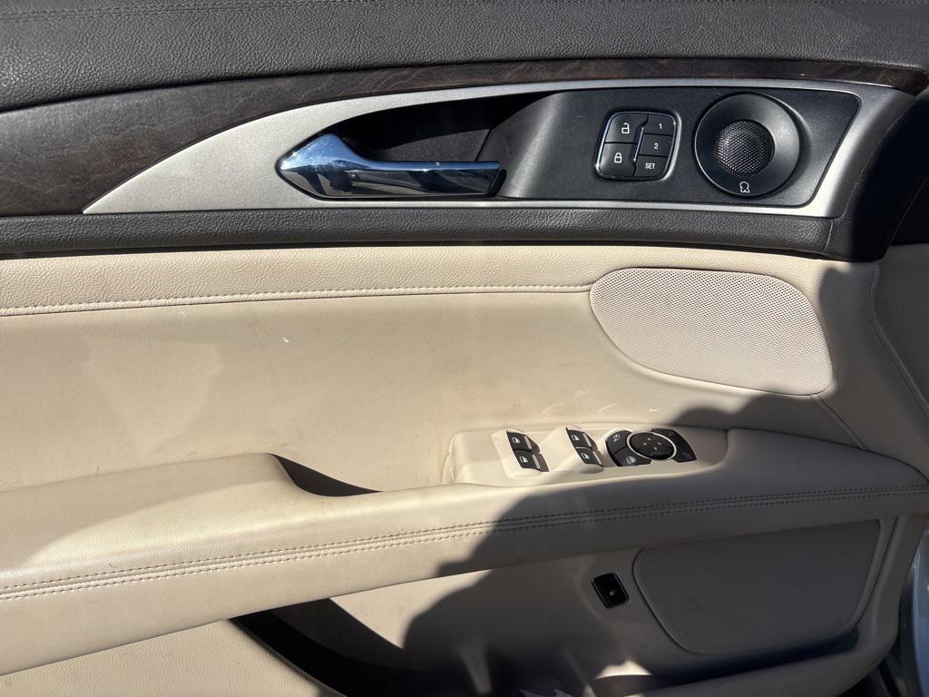 used 2020 Lincoln MKZ Hybrid car, priced at $13,500