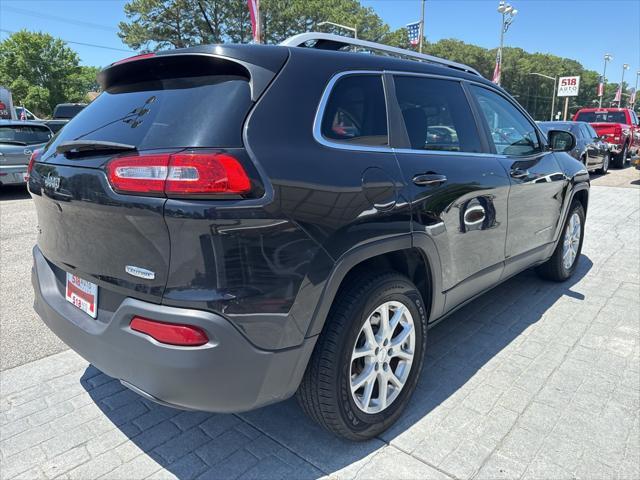 used 2015 Jeep Cherokee car, priced at $10,999