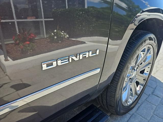 used 2017 GMC Yukon XL car, priced at $19,999