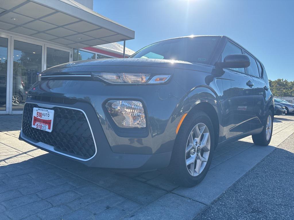 used 2020 Kia Soul car, priced at $11,999