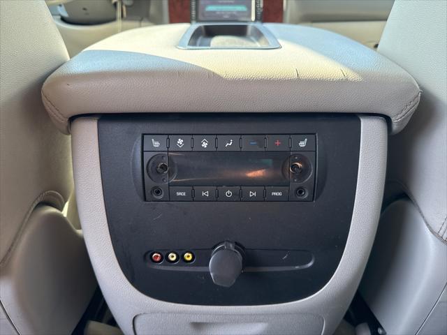 used 2014 Chevrolet Suburban car, priced at $13,500