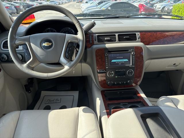 used 2014 Chevrolet Suburban car, priced at $13,500