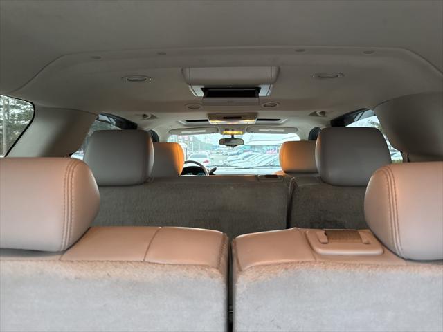 used 2014 Chevrolet Suburban car, priced at $14,500