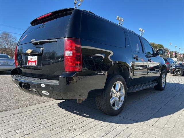 used 2007 Chevrolet Suburban car, priced at $9,999