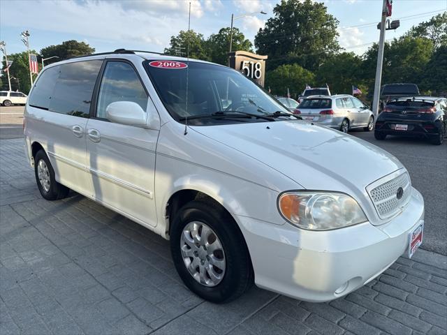 used 2005 Kia Sedona car, priced at $4,999