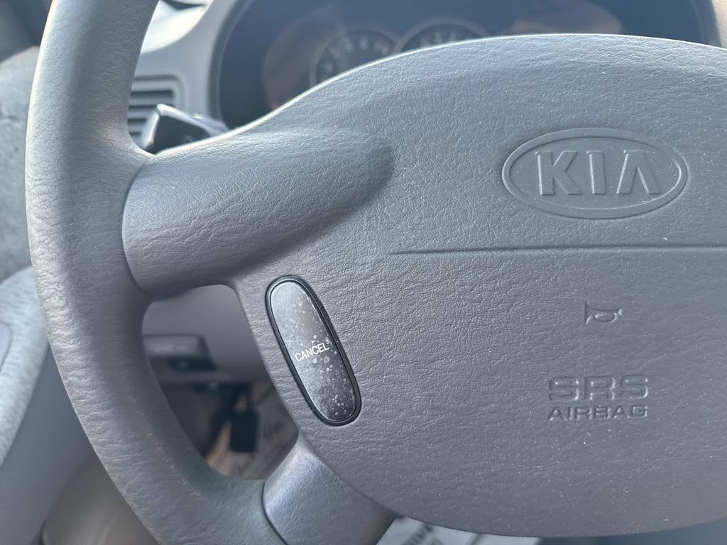 used 2005 Kia Sedona car, priced at $3,500