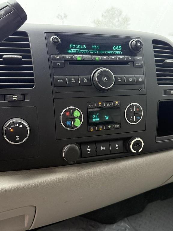 used 2013 Chevrolet Silverado 1500 car, priced at $10,999