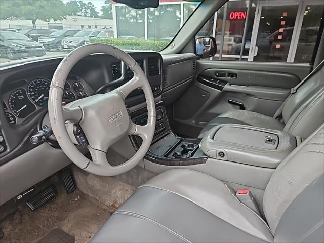 used 2002 GMC Yukon car, priced at $4,999