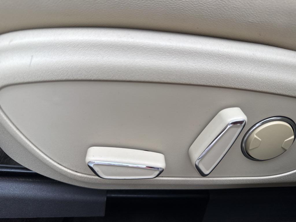 used 2014 Lincoln MKZ car, priced at $7,899
