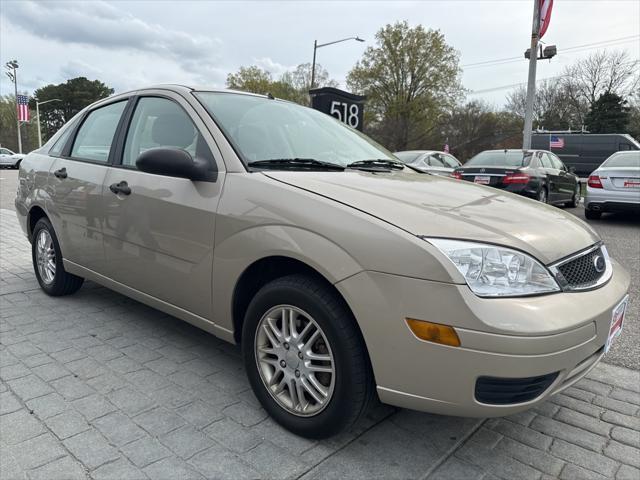 used 2006 Ford Focus car, priced at $6,500