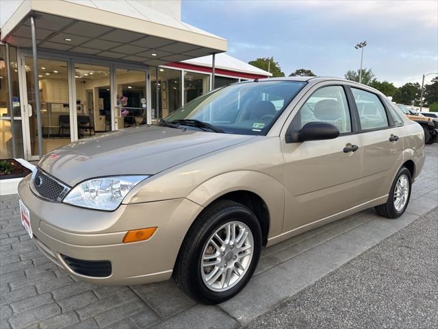 used 2006 Ford Focus car, priced at $6,500