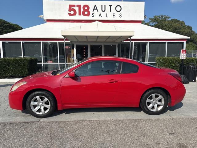 used 2009 Nissan Altima car, priced at $5,500