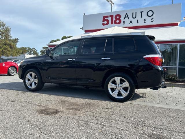 used 2009 Toyota Highlander car, priced at $9,999