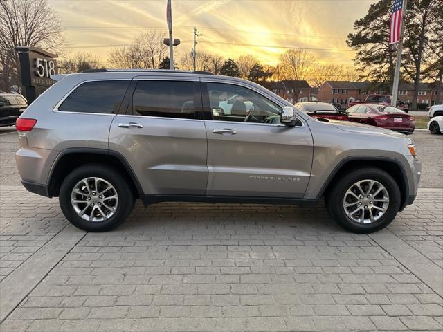 used 2015 Jeep Grand Cherokee car, priced at $8,999