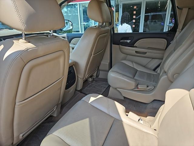 used 2010 GMC Yukon car, priced at $14,999