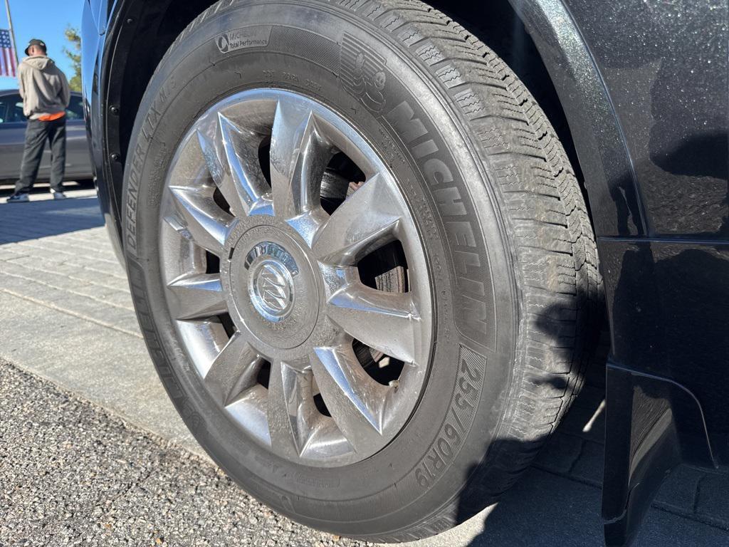 used 2015 Buick Enclave car, priced at $7,999