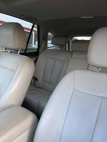 used 2009 Hyundai Santa Fe car, priced at $2,999