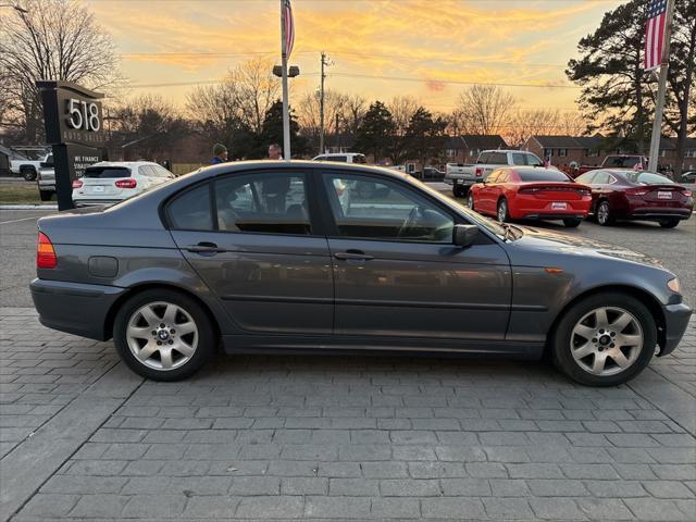 used 2002 BMW 325 car, priced at $4,999