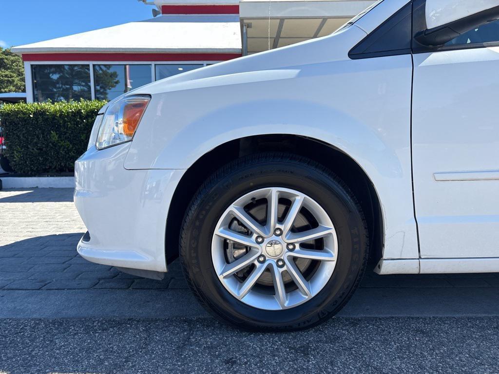 used 2016 Dodge Grand Caravan car, priced at $11,999