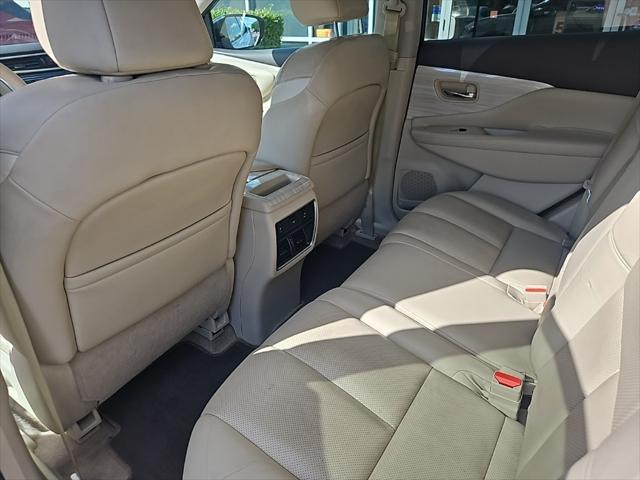 used 2015 Nissan Murano car, priced at $9,899