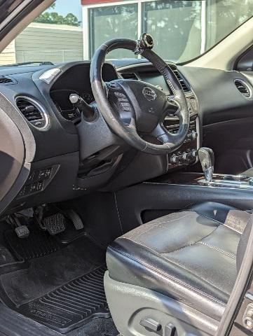 used 2015 Nissan Pathfinder car, priced at $5,999