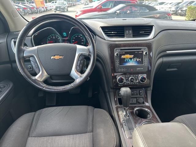 used 2015 Chevrolet Traverse car, priced at $10,500