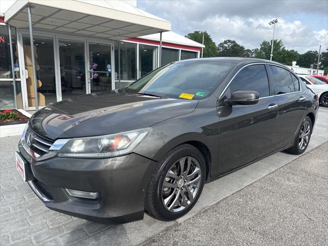 used 2013 Honda Accord car, priced at $8,999